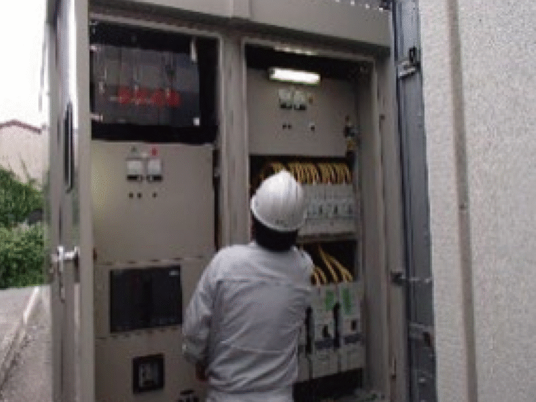 株式会社 コマ電設